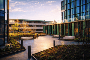 Fabworx Irish Life Courtyard Curved Planter Edging